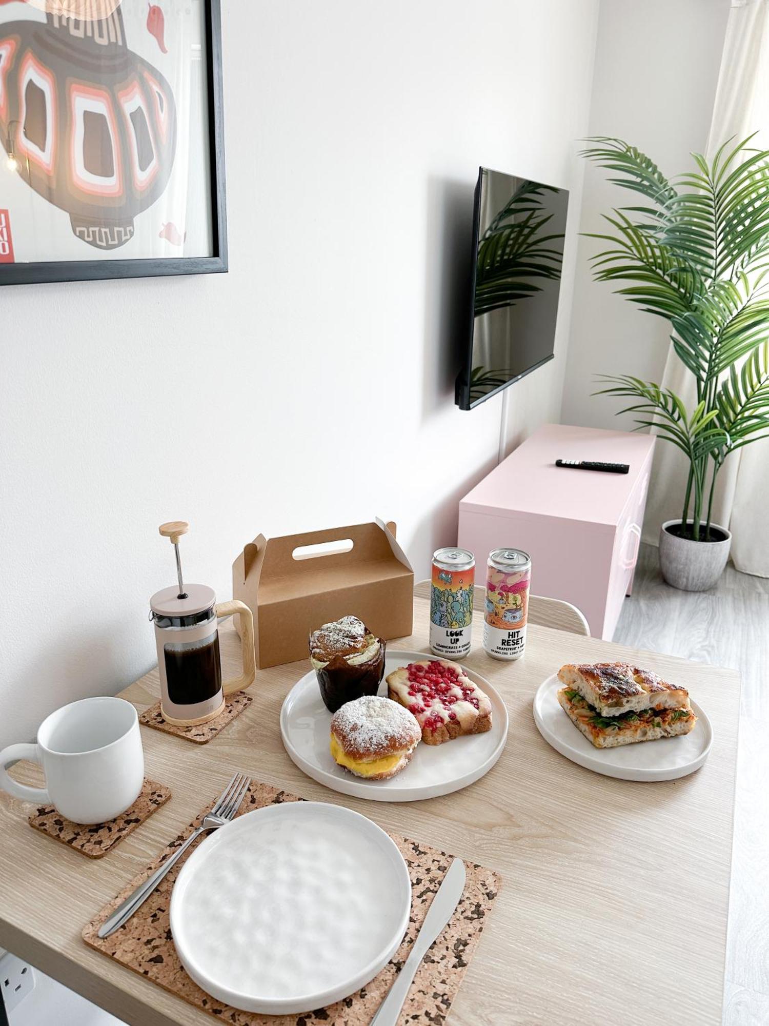 Cosy Flat In Near Independent Eateries Apartment Cardiff