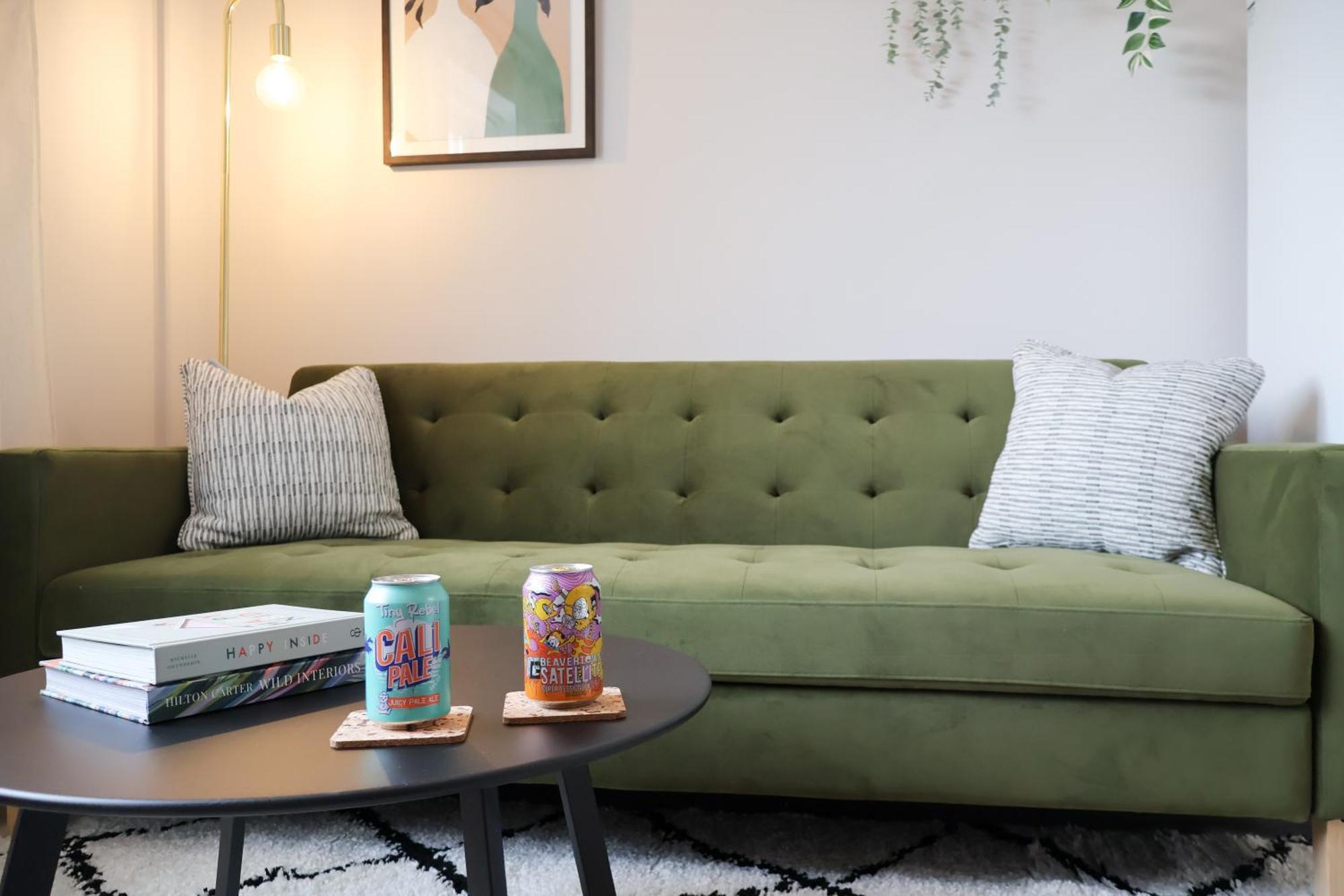 Apartment Cosy Flat In Near Independent Eateries
